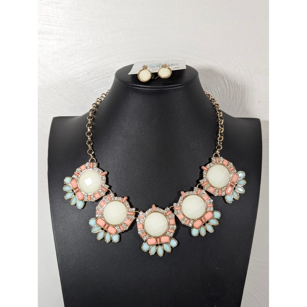 Zoe Accessories Blush Pink Mint Statement Necklace Earring Set 20" New - Picture 1 of 8